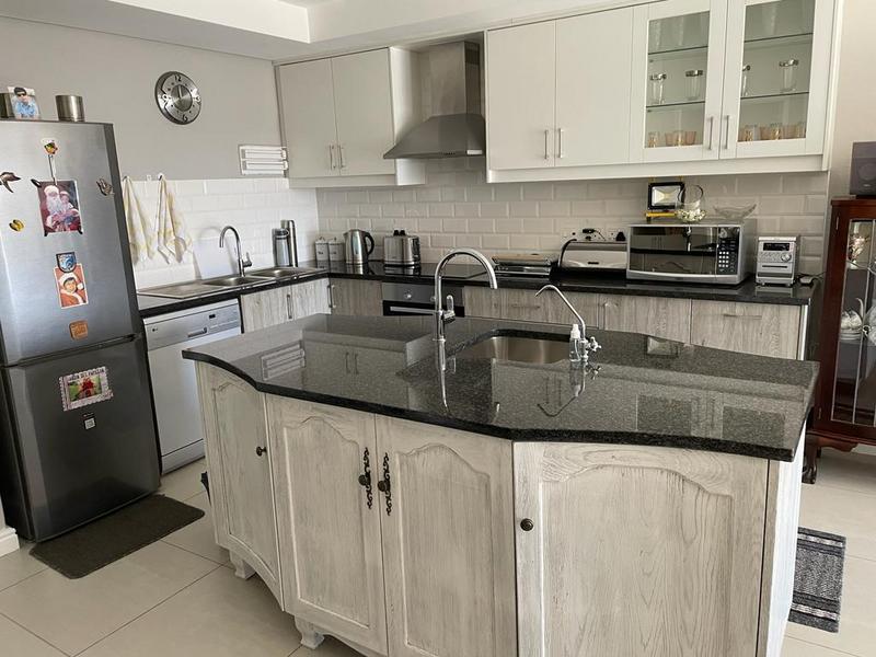 1 Bedroom Property for Sale in Stellenridge Western Cape